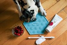 Charger l'image dans la galerie, Animora Tapis De Léchage