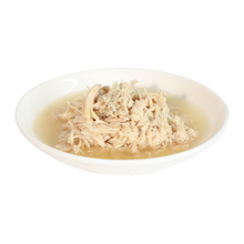 Charger l'image dans la galerie, Conserve pour chat Kit Cat - Poulet et blanchailles en bouillon