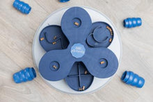 Charger l'image dans la galerie, Trixie Jouet stratégique - Flower Tower - Boutique Le Jardin Des Animaux -Accessoires de nourrissageBoutique Le Jardin Des AnimauxTRE32000