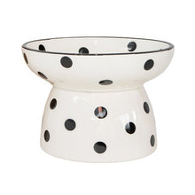 Charger l&#39;image dans la galerie, Dexypaws Bol surélevé en céramique pour chat 8.7 oz, Blanc avec imprimé de pois noirs
