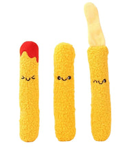 Charger l'image dans la galerie, Hugsmart Jouet en peluche pour chien - Cache-cache - Bâtonnets de mozzarella
