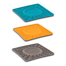 Charger l&#39;image dans la galerie, Messy Mutts Tapis d&#39;alimentation thérapeutique en silicone avec bol intégré, Bleu
