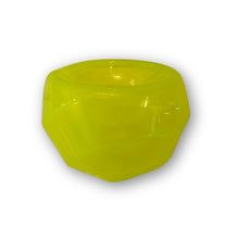Charger l&#39;image dans la galerie, Messy Mutts &quot;Totally Pooched, Stuff&#39;n Wobble Ball&quot; Jouet interactif pour chien - 3 po - Vert
