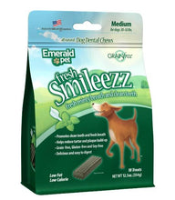Charger l&#39;image dans la galerie, Gâteries santé dentaire à gruger, pour chien moyen, Emerald Pet - Boutique Le Jardin Des Animaux -Gâterie pour chienBoutique Le Jardin Des AnimauxEMT00609
